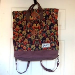 DAKINE 28L TRAVERSE TOTE BACKPACK MAGNOLIA PRINT USED